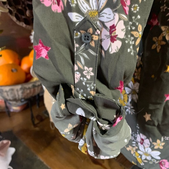 Pullover blouse - Picture 6 of 6